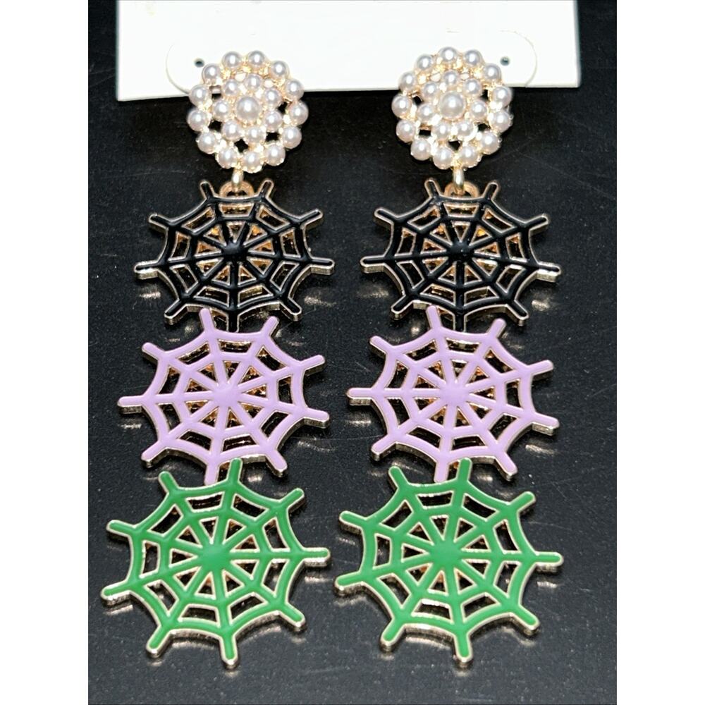 Silver Tone Spider Web Halloween Dangle Earrings Purple Black Green & Faux Pearl